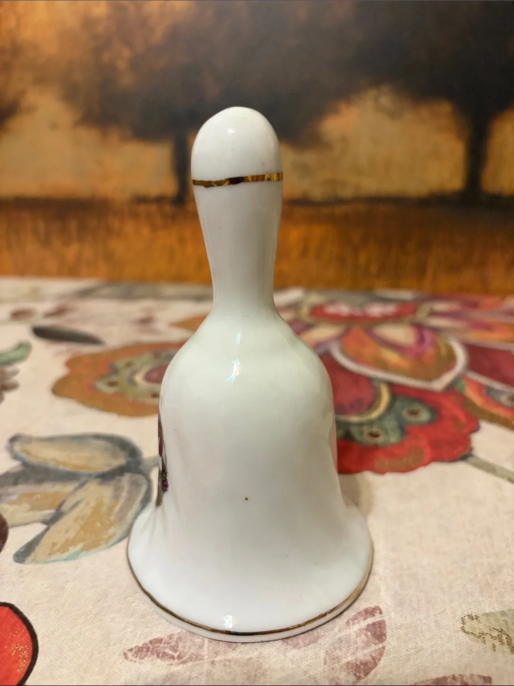 White Kentucky Floral Souvenir Bell with Gold Accent